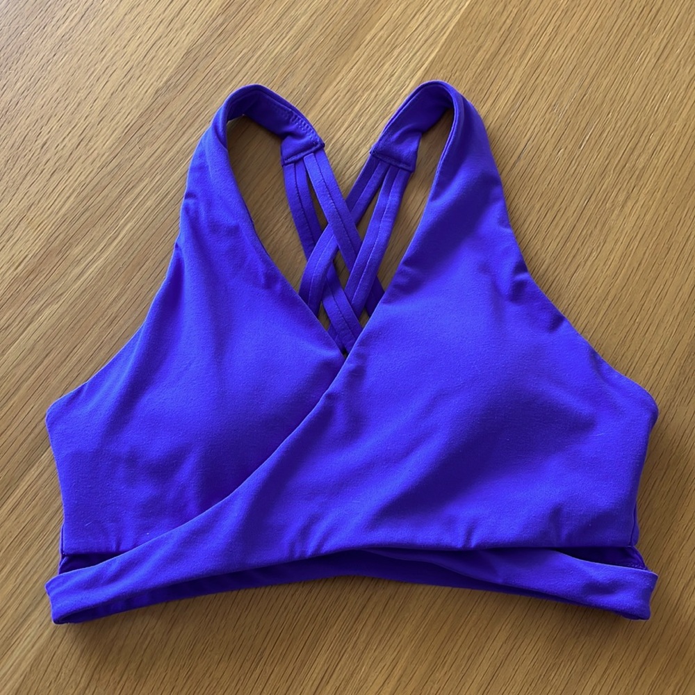 FABLETICS purple crisscross sports bra XS